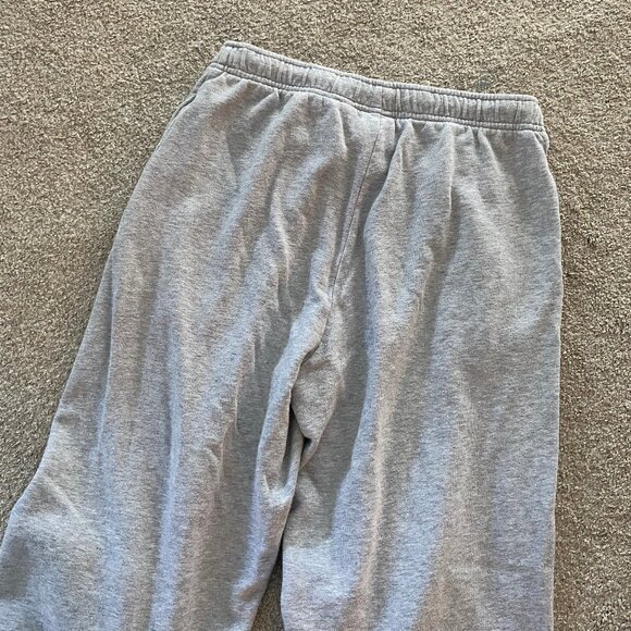 Aritzia Terry Sweatfleece Mega Jogger Sweatpants - Picture 4 of 6